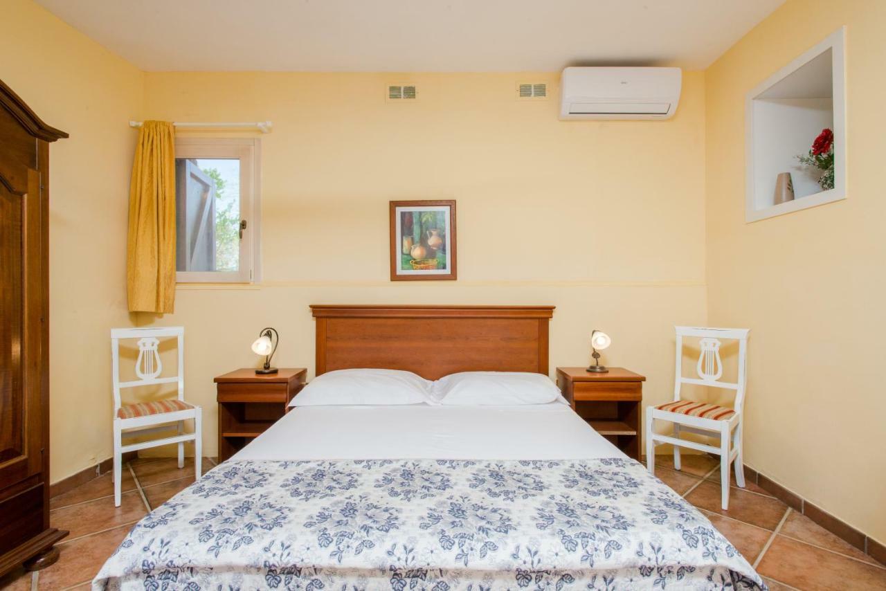 Relais Masseria Casina Dei Cari Presicce Buitenkant foto